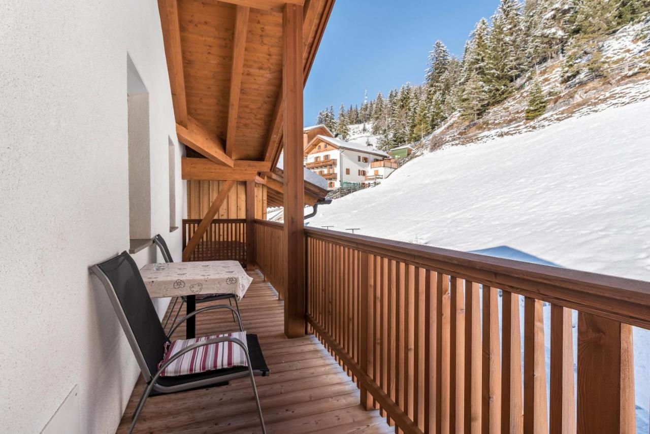 Villa Solinda App Rossini Selva di Val Gardena Bagian luar foto